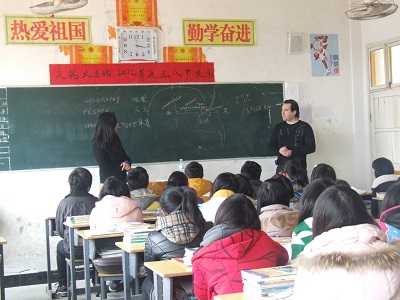 外籍教师授课.JPG